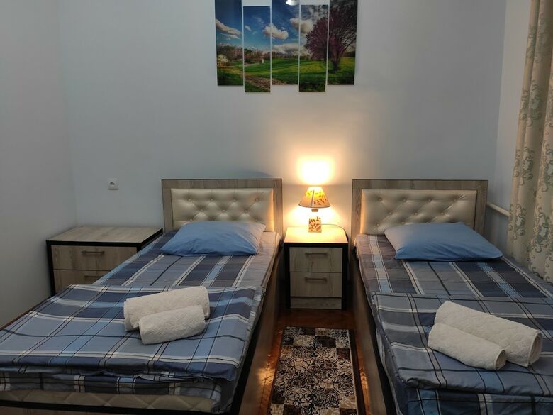 Bed & Breakfast "orom" Guests House
