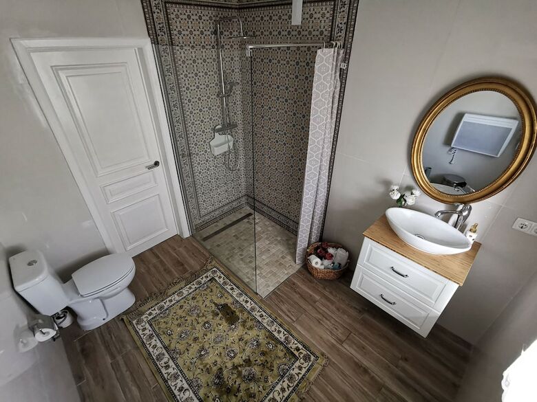 Vogue 23 Boutique Hotel