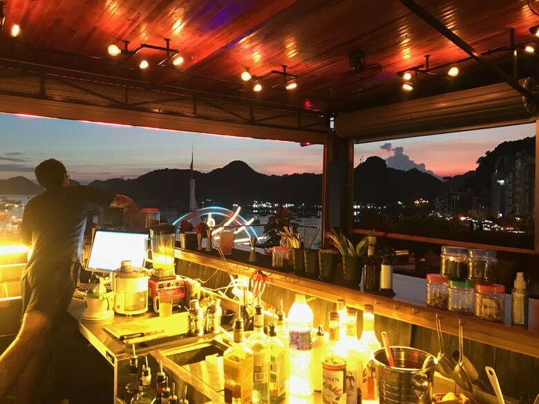 Cat Ba Pod Hostel