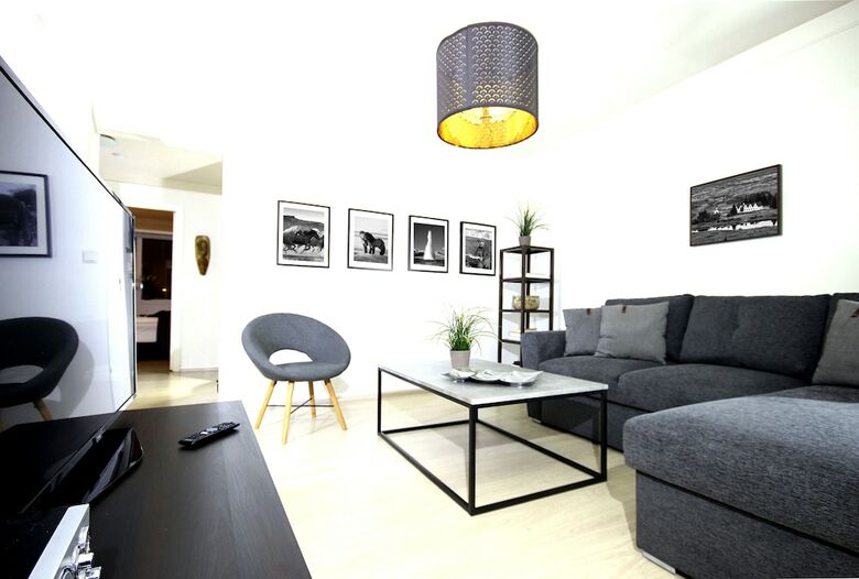 Apartamentos Rau�ar�rst�gur 30