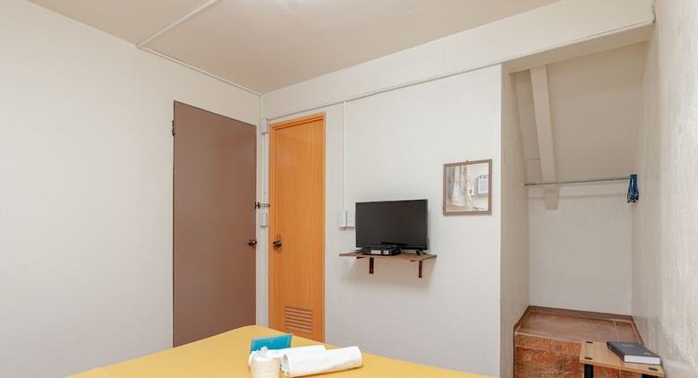 Hotel Zen Rooms Basic Crisfil's Lodge