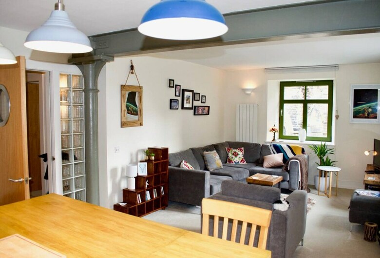 Apartamentos Converted Whisky Bond Come Bright And Roomy 2 Bedroom Flat