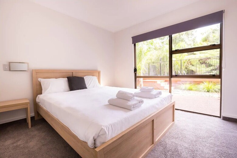 Apartamentos Modern 4 Bedroom Family Home With Pool