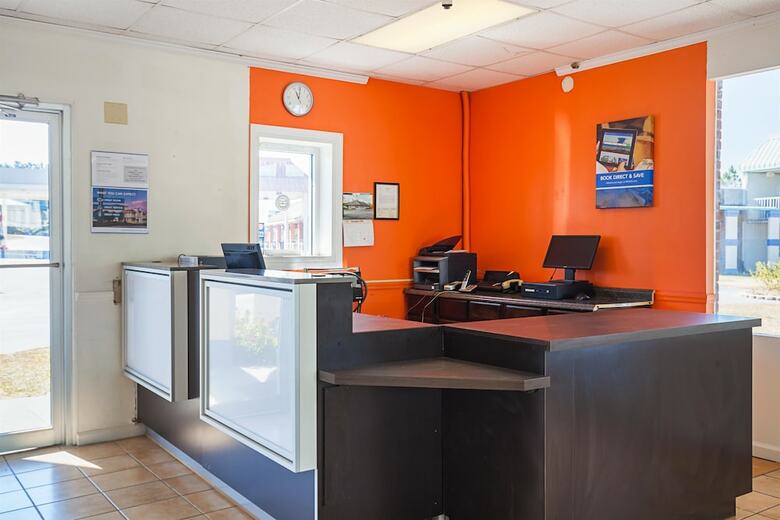 Motel 6 Tifton, Ga