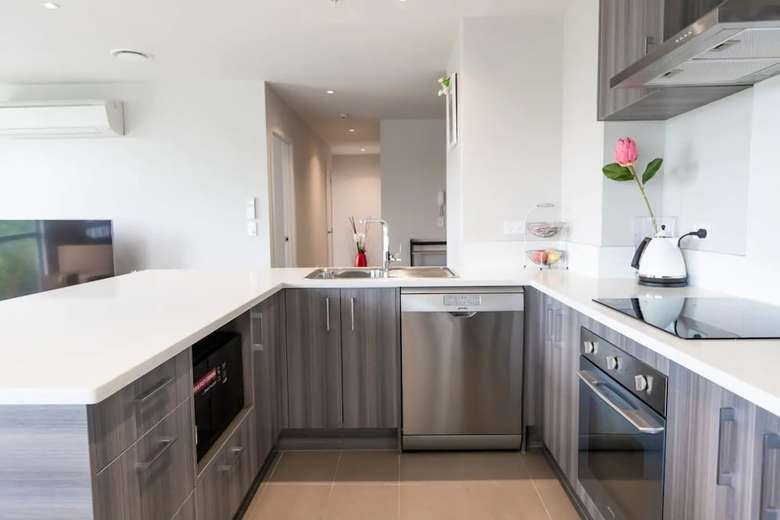 Modern 4 Bedroom Albany Apartment