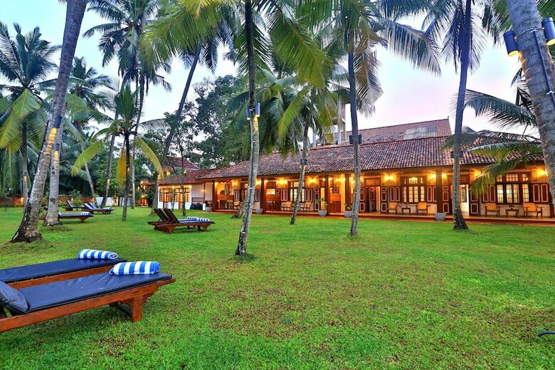 Hotel Sandali  Walauwa
