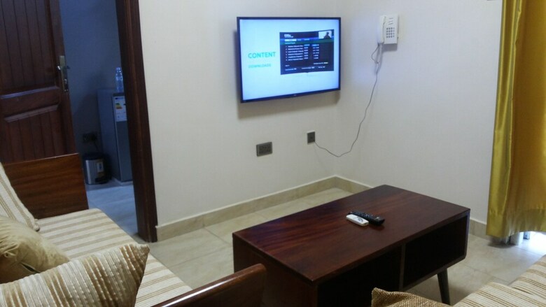 Aparthotel Tripplex Hotel