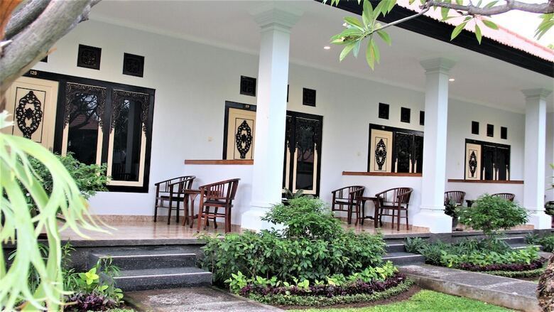 Hotel Bali Nibbana Resort