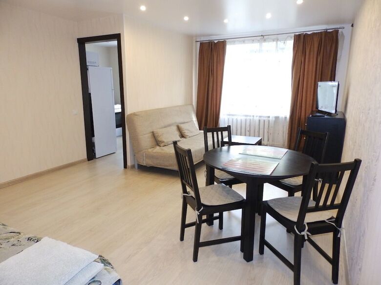 3 Rooms Apartment On Spartaka 18