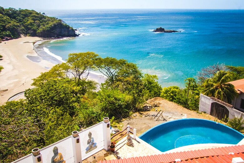 Hotel Buddha Roc Beach Resort