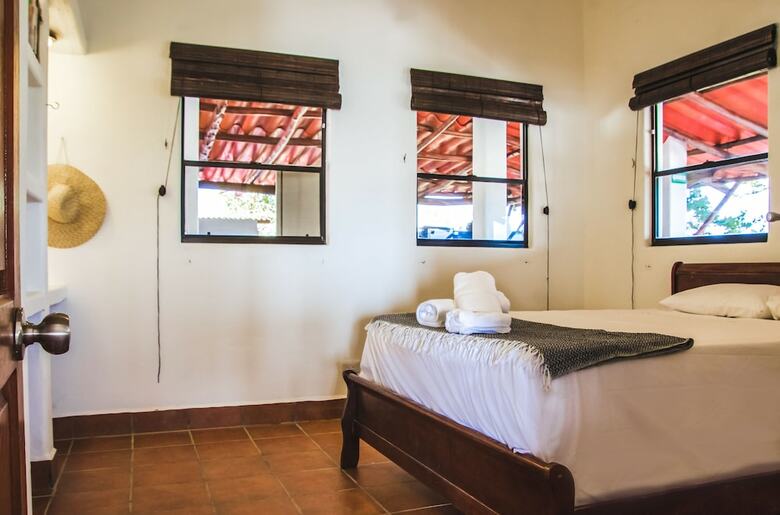 Hotel Buddha Roc Beach Resort