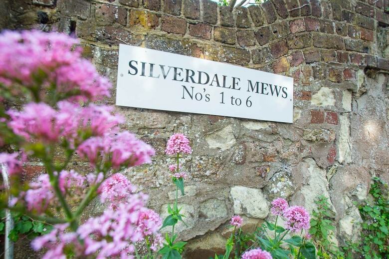 Silverdale Mews