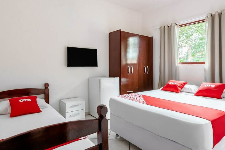 Hotel Oyo Pousada Da Tia Leo