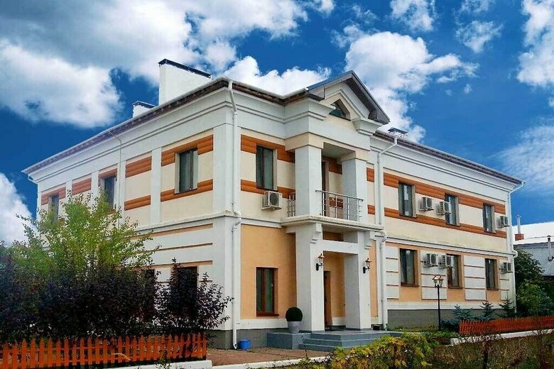 Hotel Elit Crous