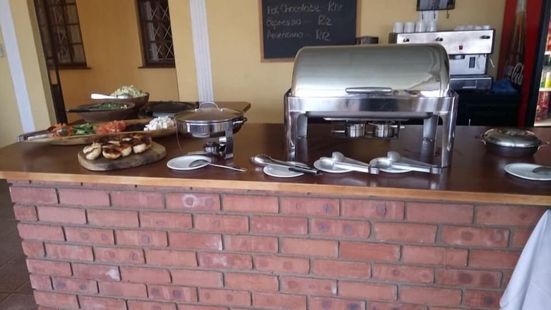Posada Emoyeni Country Lodge