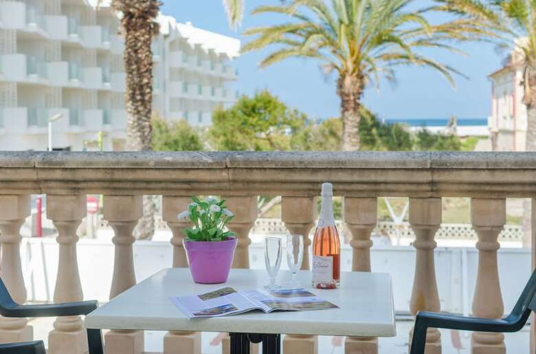 Apartamentos Yourhouse Ona