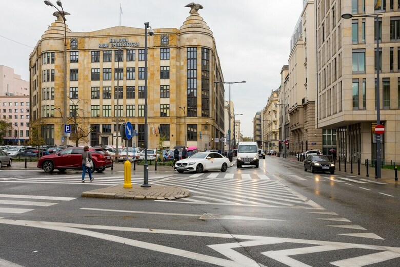 Metro Swietokrzyska Apartment