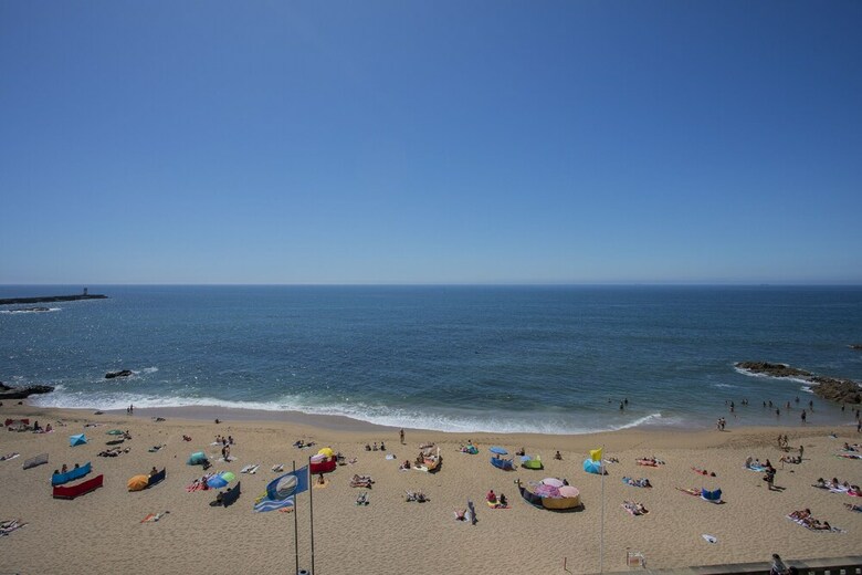 Liiiving Luxury Beachfront Apartments