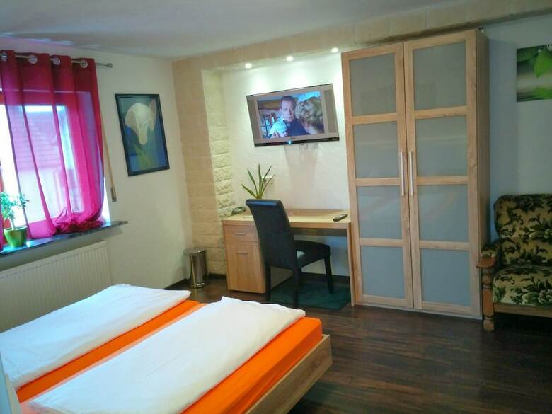 Hostal Europa Pension Zum Gr�nen Baum