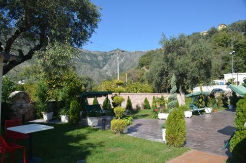 Apartamento Vila Florika Hotel