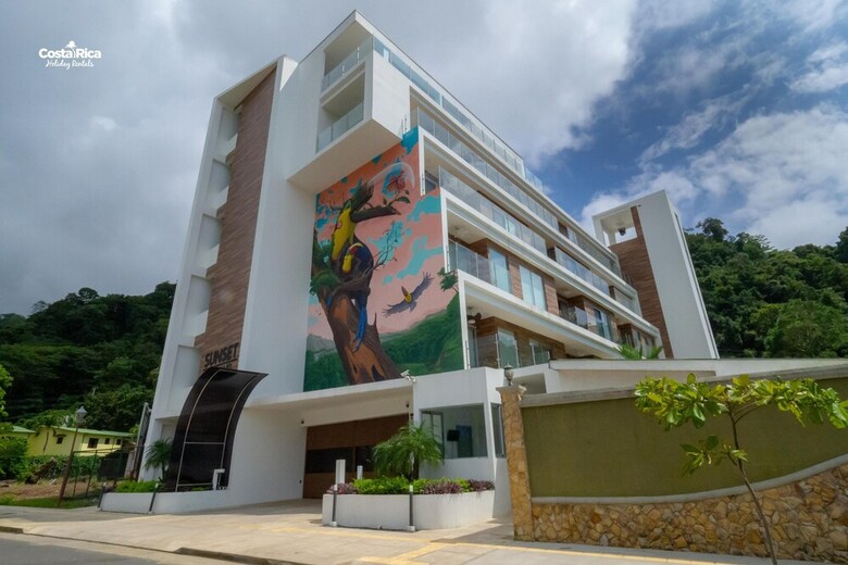 Sunset Boulevard Jaco Beach 405