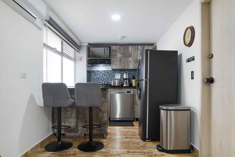 Apartamentos Miracle Building