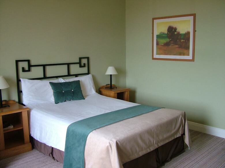 Woodlands Hotel