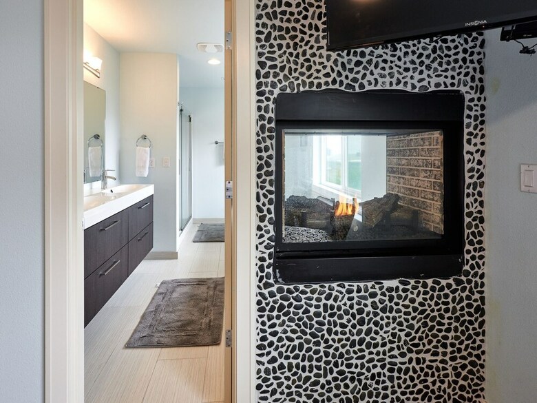Surfer's Beach Retreat