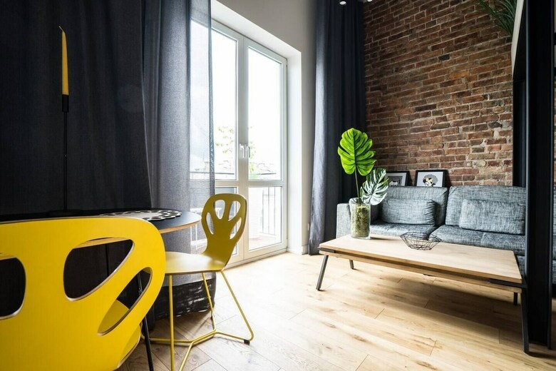 Srodmiescie Loft Apartment
