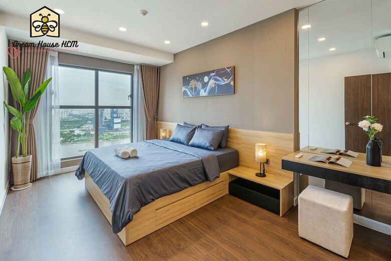 Dream House Apartment