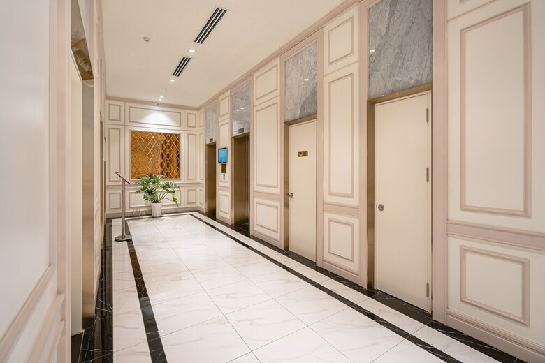 Dream House Apartment