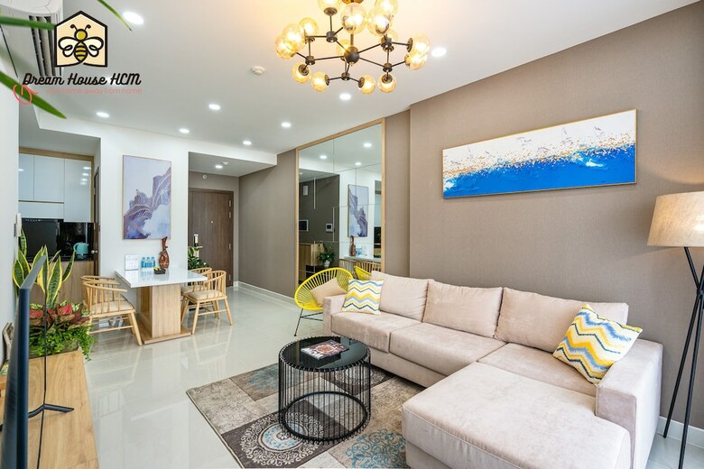 Dream House Apartment
