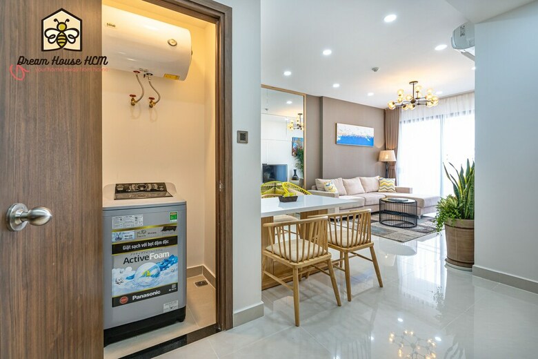 Dream House Apartment