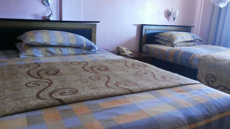 Palema Crown Hotel