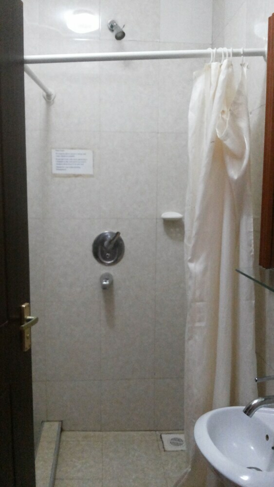 Palema Crown Hotel