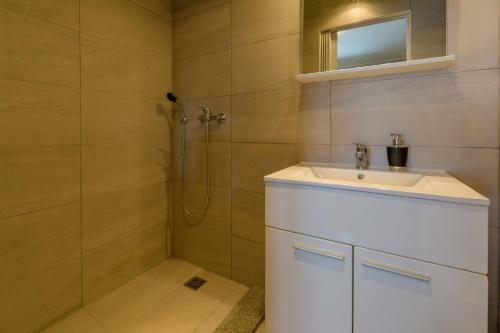 Apartamentos House Casa Royal