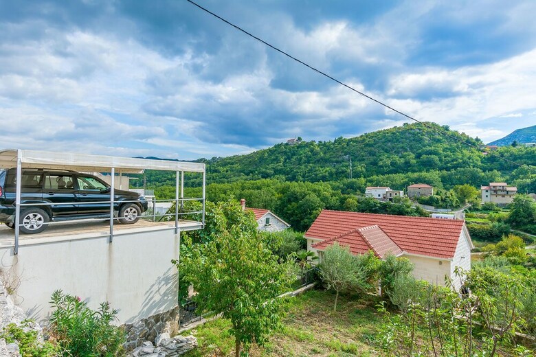 Villa Holiday Home Zve?anje