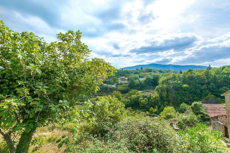 Villa Holiday Home Zve?anje