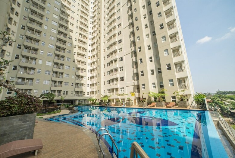 Delightful 2br Apartment At Parahyangan Residence