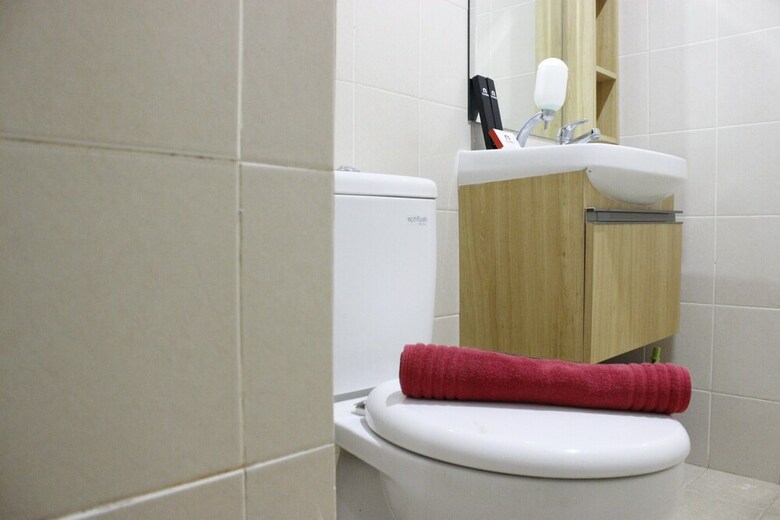 Delightful 2br Apartment At Parahyangan Residence