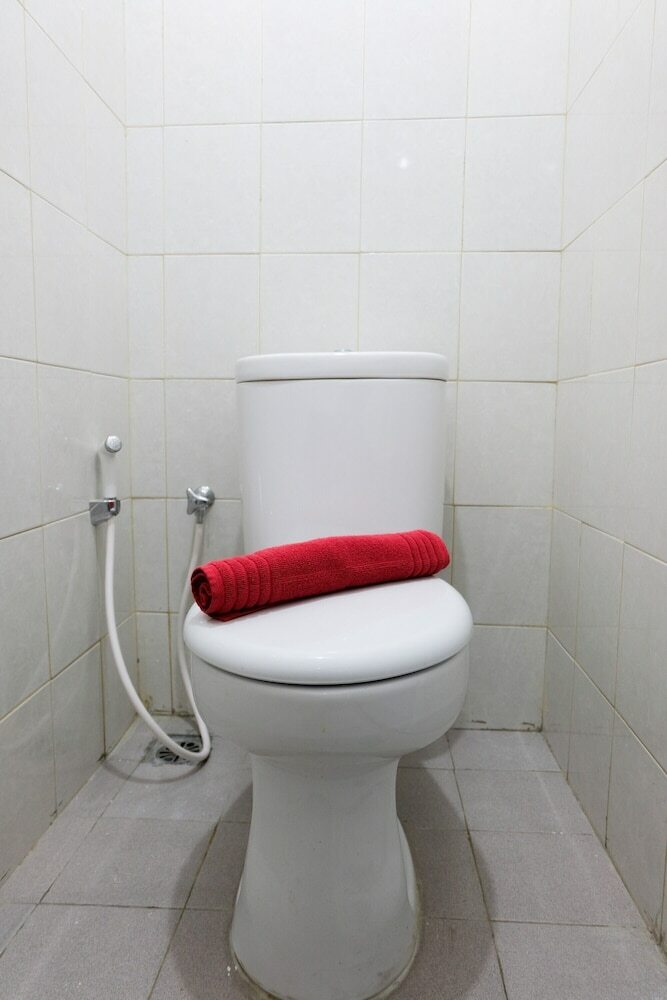 Simple Studio @ Poris 88 Apartment