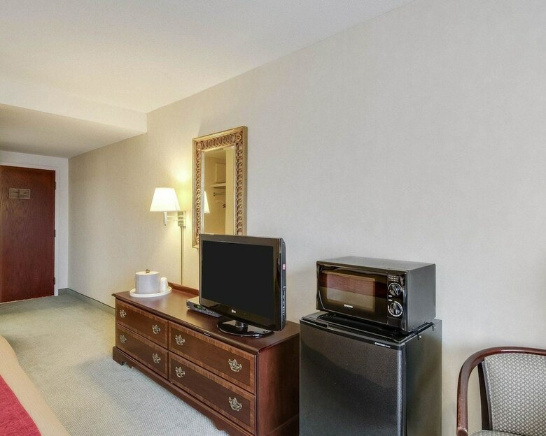 Hotel Plymouth Inn