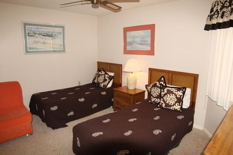 Ocean Village Club K35