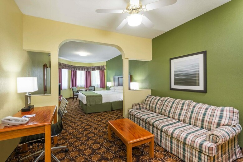 Hotel Baymont By Wyndham Winchester