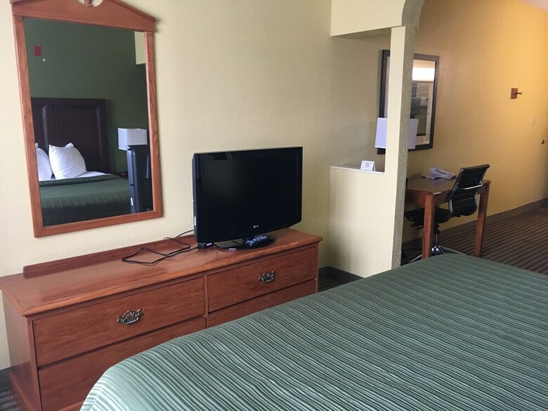 Hotel Baymont By Wyndham Winchester