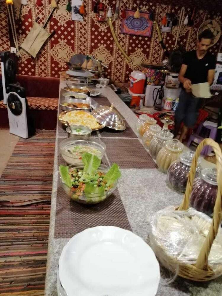 Alamer Hostel Camp
