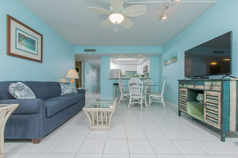 Pelican Inlet F137