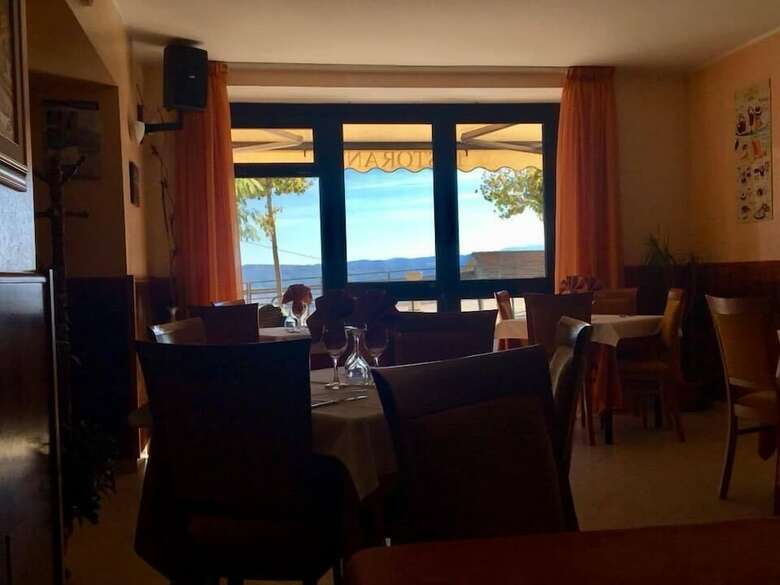 Hotel Coste Del Lago