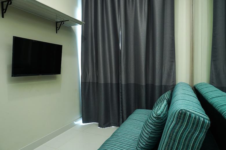 Best 1br With Sofa Bed Puri Mansion Apartment