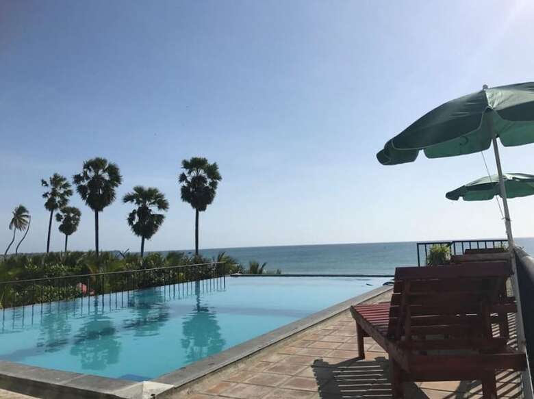 Hotel Resort Maya Beach
